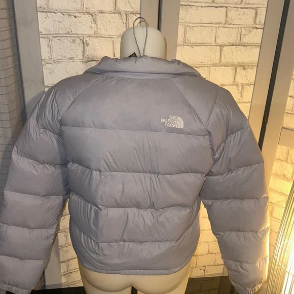 The North Face Women's Light Gray Puffer Jacket - Picture 5 of 5